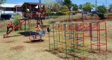 Porto Barreiro - Administra&ccedil;&atilde;o Municipal atrav&eacute;s da Secretaria de Educa&ccedil;&atilde;o em parceria com a Tractebel instalam Parque Infantil