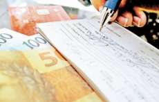 Taxa m&eacute;dia do cheque especial fica em 13,37% em junho, segundo o Procon