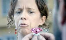 Em Imp&eacute;rio, Lorraine quebra o diamante rosa