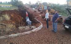 Porto Barreiro - Prefeita visita obras urbanas no munic&iacute;pio