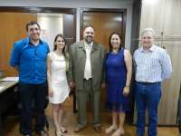 Laranjeiras - Artagão Júnior e prefeita discutem andamento de obras e construção de nova escola