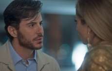 'A Lei do Amor': Augusto cai em arma&ccedil;&atilde;o de Luciane