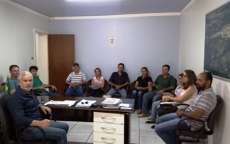Guarania&ccedil;u - Representantes da APMF da Escola do Campo S&atilde;o Judas Tadeu solicitam melhorias na estrutura escolar
