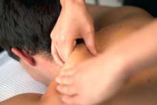 Sexo mais quente! Massagem para estimular os 5 sentidos