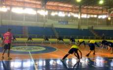 Quedas - Na &uacute;ltima quina, no Tarum&atilde;, aconteceu a apresenta&ccedil;&atilde;o no novo Quedas Futsal