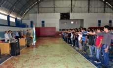 Reserva - Jovens recebem certificado de dispensa militar