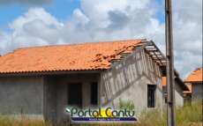 Laranjeiras - Casas do projeto &quot;Meu Novo Lar&quot; no bairro Presidente Vargas estão sendo destruídas