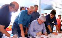Guaraniaçu - Chefe da Casa Civil entrega Ordem de Serviço para recuperação da estrada. Veja reportagem