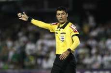 &Aacute;rbitros amea&ccedil;am fazer greve no Campeonato Brasileiro