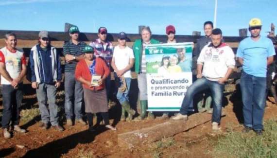 Reserva do Iguaçu - Curso de bovinocultura de leite incentiva produtores do município