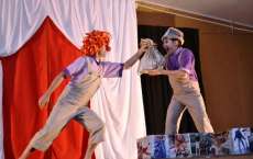 Pinh&atilde;o - Apresenta&ccedil;&atilde;o Teatral encerrou oficina de Artes C&ecirc;nicas no Sifumpi