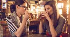 Cervejas: guia pr&aacute;tico para mulheres que adoram a bebida