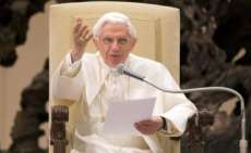 Papa Bento XVI vai renunciar ao pontificado em 28 de fevereiro