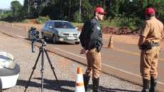 Quedas - Radar fotogr&aacute;fico j&aacute; multou 353 motoristas