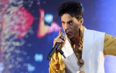 &Iacute;dolo dos anos 80, cantor Prince &eacute; encontrado morto