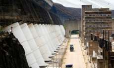 Em ano de seca hist&oacute;rica, Itaipu produz 11% menos que em 2013