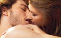 13 de abril é o Dia do Beijo. Vamos comemorar beijando