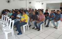 Pinhão - Motoristas do transporte escolar são recepcionados com café da manhã