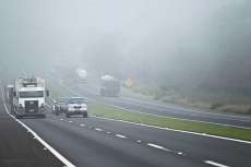 Aten&ccedil;&atilde;o: come&ccedil;ou a temporada de neblina nas rodovias do Paran&aacute;