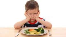 Transtorno alimentar infantil: conhe&ccedil;a os sintomas e tratamentos