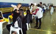 Ibema - CRAS homenageou as mam&atilde;es ibemenses com o Dia da Beleza