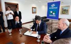 Guarania&ccedil;u - Governo do Paran&aacute; anuncia implanta&ccedil;&atilde;o de sistema de &aacute;gua na comunidade de S&atilde;o Judas Tadeu