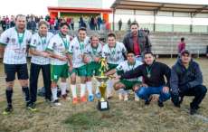 Catanduvas - Final do 4&ordm; campeonato de futebol envolveu atletas do munic&iacute;pio