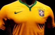 Paran&aacute; - Caminh&atilde;o com camisetas da Sele&ccedil;&atilde;o Brasileira &eacute; roubado