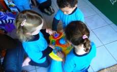 Goioxim - Prefeitura Entrega material did&aacute;tico &agrave;s escolas
