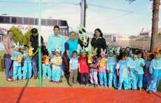 Ibema - Crian&ccedil;as da rede municipal de ensino recebem doces em comemora&ccedil;&atilde;o a P&aacute;scoa