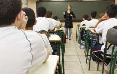 Secretaria da Educa&ccedil;&atilde;o do Paran&aacute; divulga crit&eacute;rios para calend&aacute;rios de aulas