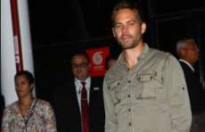 V&iacute;deo em homenagem a Paul Walker tem cenas do ator no Brasil