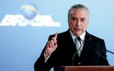 Michel Temer diz que alto &iacute;ndice de absten&ccedil;&atilde;o &eacute; recado aos pol&iacute;ticos