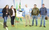 Pinh&atilde;o - Prefeito e Secretaria de Educa&ccedil;&atilde;o e Cultura reinauguram quadra da Escola Santa Terezinha