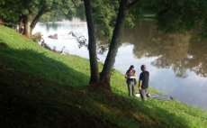 Jovem morre afogado em lago ap&oacute;s sair de boate