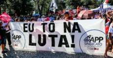 Apesar de decis&atilde;o judicial, greve dos professores continua no Paran&aacute;