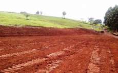 Guarania&ccedil;u - Seguem os trabalhos de terraplanagens no setor de via&ccedil;&atilde;o e obras