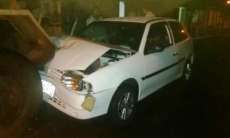 Carro bate em caminh&atilde;o parado e beb&ecirc; fica ferido no Paran&aacute;