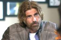 'A Lei do Amor': Pedro conversa com a secret&aacute;ria de Ti&atilde;o e descobre mais segredos