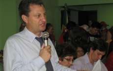 Quedas - Superintendente do INCRA apresenta edital para compra de terras