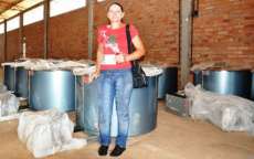 Laranjeiras - Pequenos produtores receberão na terça dia 24, 20 resfriadores de leite do governo municipal