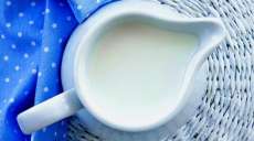 9 sinais do seu corpo de que voc&ecirc; deve suspender o consumo de leite de vaca. Confira!
