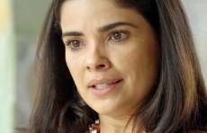 'A Regra do Jogo': T&oacute;ia escancara a verdade sobre Z&eacute; Maria para Djanira: 'Um bandido'