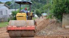 Pinh&atilde;o - Secretaria de Obras intensifica a&ccedil;&otilde;es