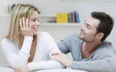 Descubra quando uma mulher &eacute; atraente para os homens
