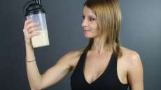 Suplementos de prote&iacute;na ajudam mesmo a ganhar massa muscular?