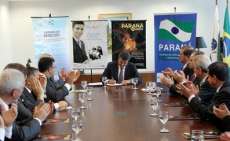Governador Richa lan&ccedil;a o Tecnova Paran&aacute;, para apoio &agrave;s micro e pequenas empresas
