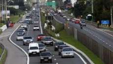 Paran&aacute; - Movimento nas rodovias dever&aacute; ser menor neste domingo