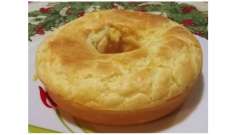 Vamos fazer um saboroso bolo de p&atilde;o de queijo. R&aacute;pido, f&aacute;cil e delicoso
