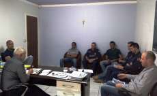Guarania&ccedil;u - Equipe da Defesa Civil se apresenta ao Prefeito